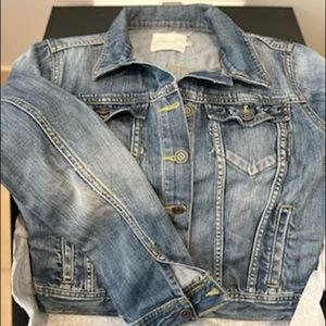 Aritzia Talula Denim (jean) Jacket